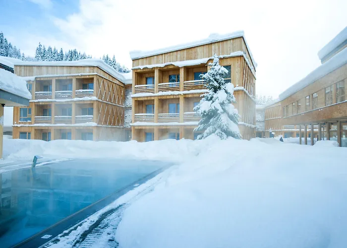 Tirol Lodge